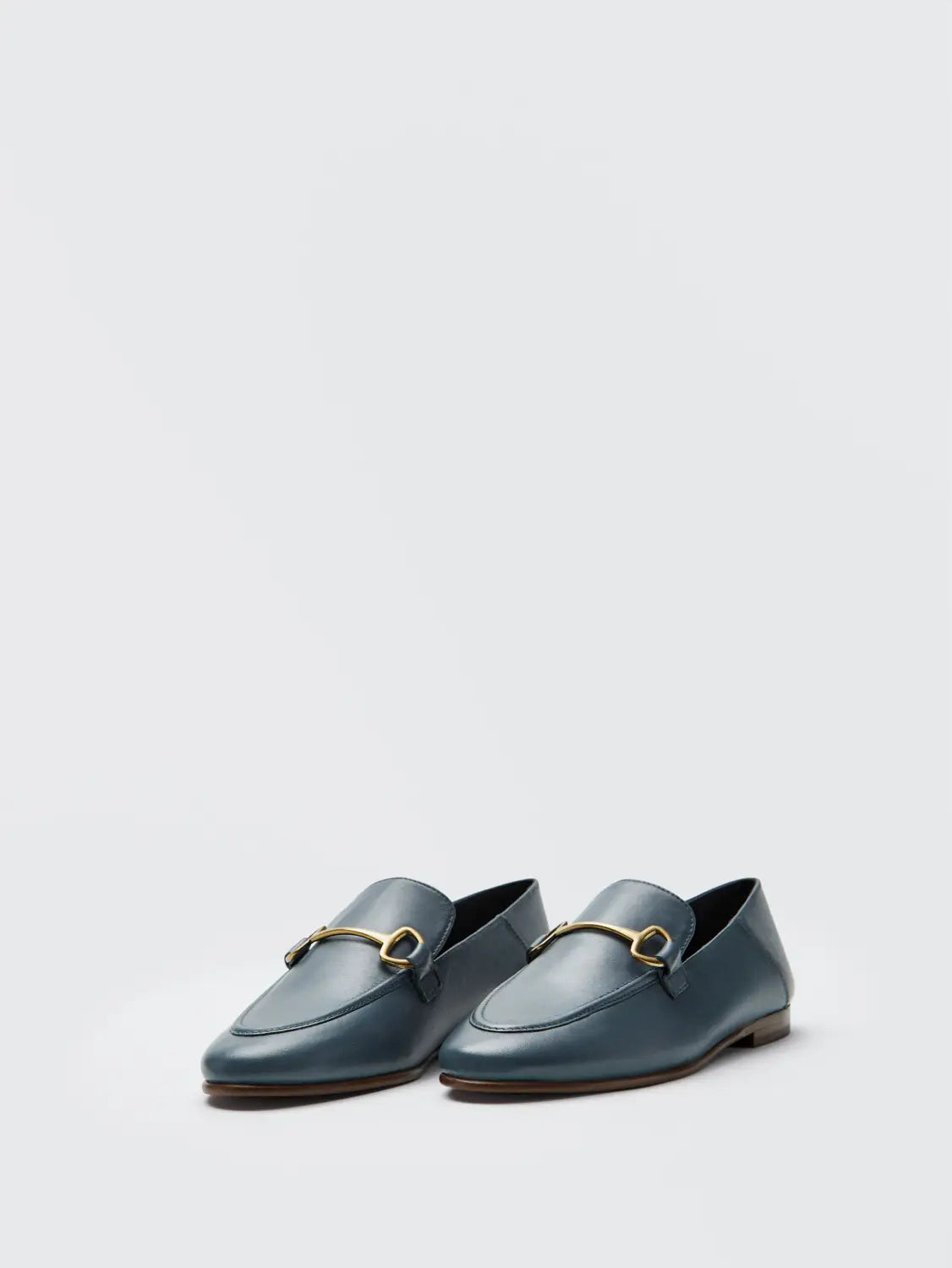 Beautiful Shoe’s High-quality Genuine Leather Flats Shoes Woman 2026 New Fashion Autumn Single Shoe Slip-on Beige Lazy