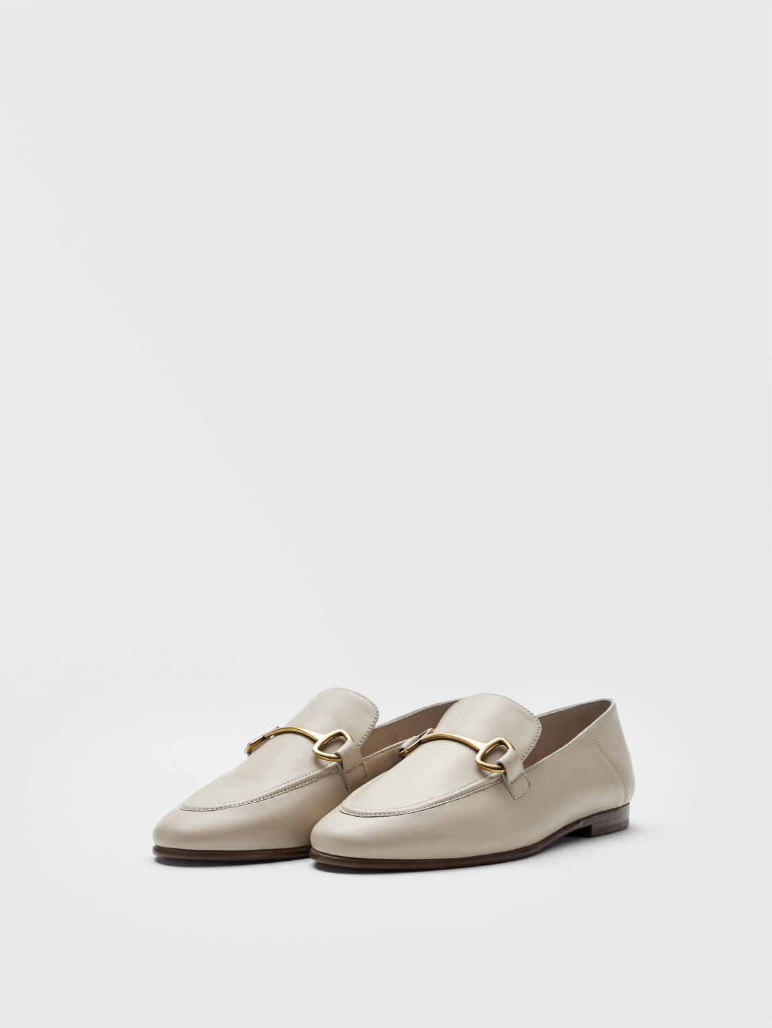Beautiful Shoe’s High-quality Genuine Leather Flats Shoes Woman 2026 New Fashion Autumn Single Shoe Slip-on Beige Lazy