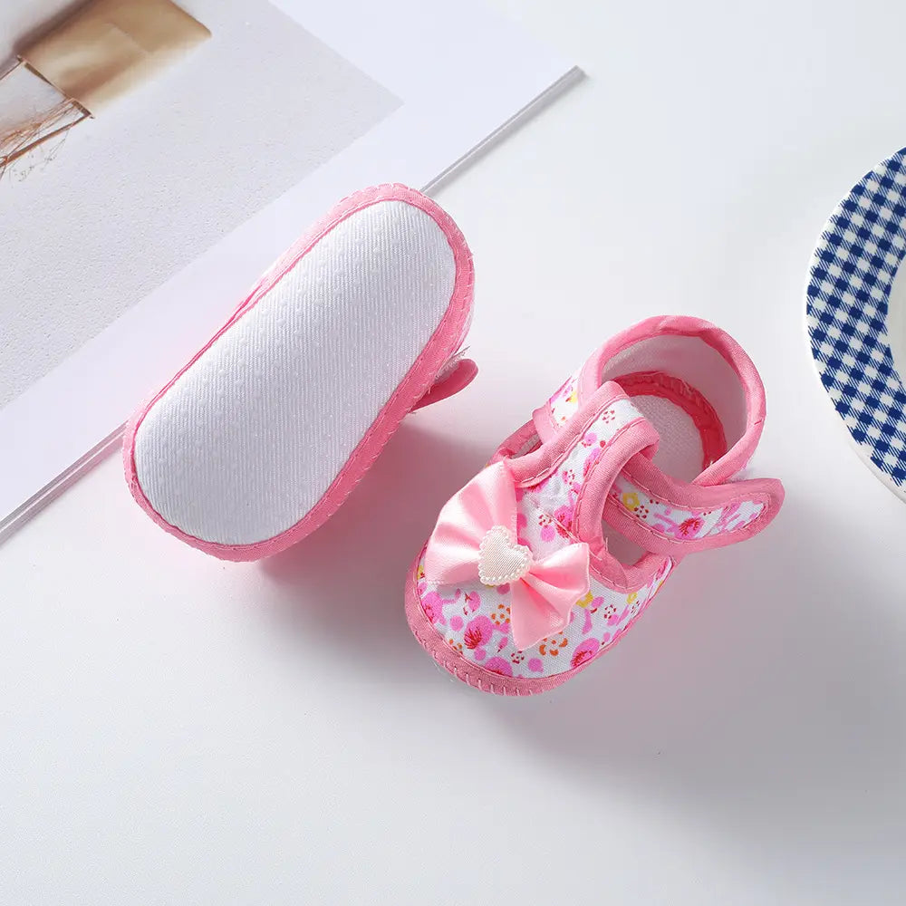 Beautiful Shoe’s Newborn Baby Boy Girls Shoes Spring Autumn Lovely Floral Embroidery Anti-Slip Sneaker Crib Shoes Soft