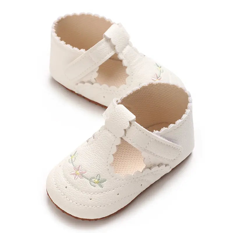 Beautiful Shoe’s 0-18M Baby Girl Princess Shoes Cute Printed Soft Cloth Bottom Anti slip Spring and Autumn Princess