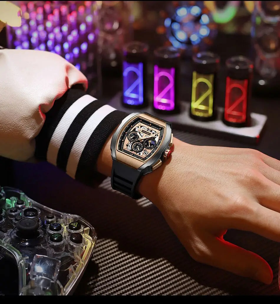 Montre Waterproof Luminous Quartz Sport Watch with Comfortable Silicone Band