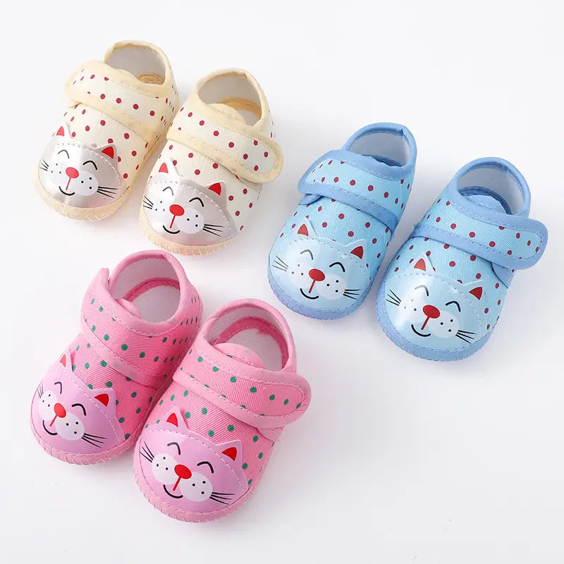 Beautiful Shoe’s Newborn Baby Boy Girls Shoes Spring Autumn Lovely Floral Embroidery Anti-Slip Sneaker Crib Shoes Soft