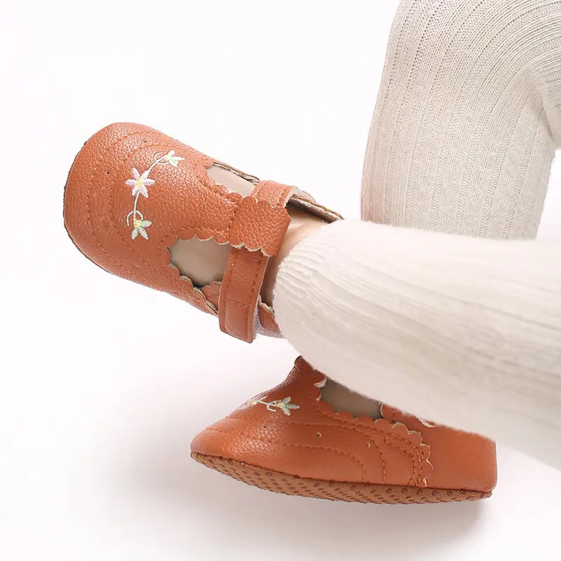 Beautiful Shoe’s 0-18M Baby Girl Princess Shoes Cute Printed Soft Cloth Bottom Anti slip Spring and Autumn Princess