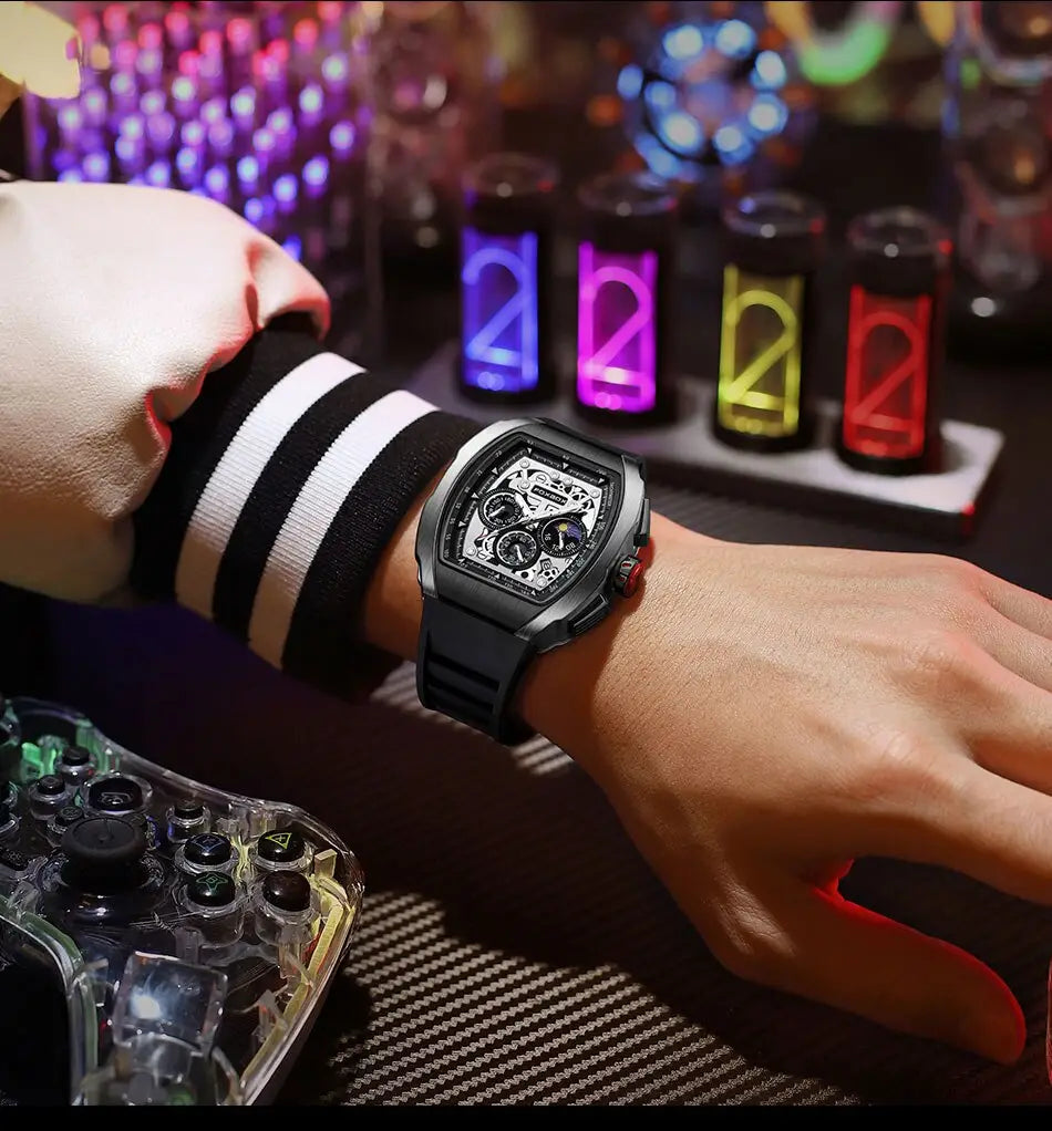 Montre Waterproof Luminous Quartz Sport Watch with Comfortable Silicone Band