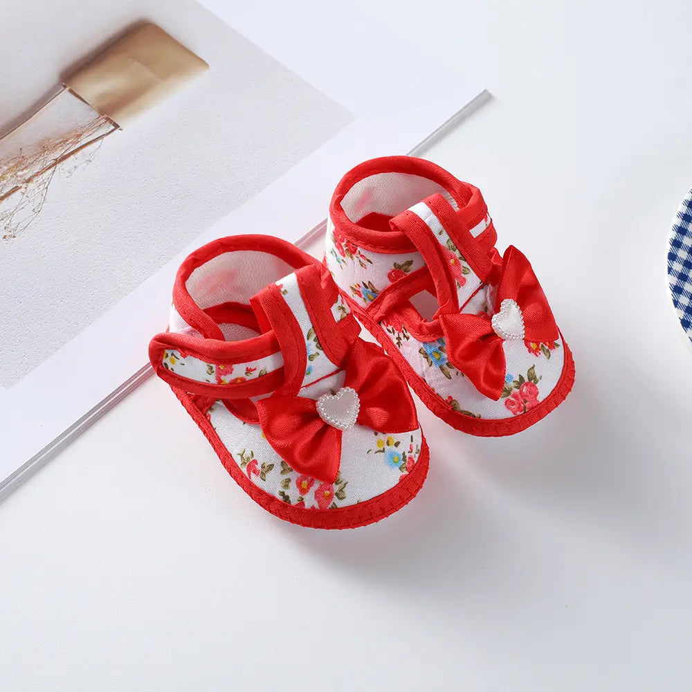 Beautiful Shoe’s Newborn Baby Boy Girls Shoes Spring Autumn Lovely Floral Embroidery Anti-Slip Sneaker Crib Shoes Soft