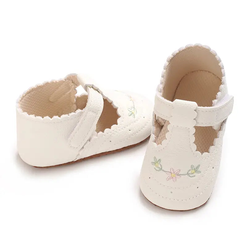 Beautiful Shoe’s 0-18M Baby Girl Princess Shoes Cute Printed Soft Cloth Bottom Anti slip Spring and Autumn Princess