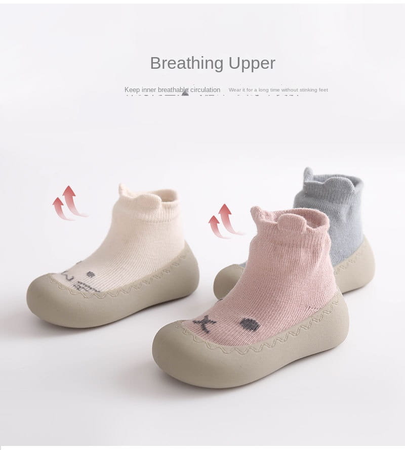 Beautiful Shoe’s Soft Rubber Sole Child Floor Sneaker Baby Socks Shoes Infant Cute Cartoon Kids Boy Shoes BeBe Booties