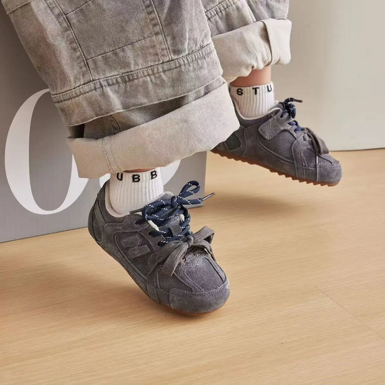 Beautiful Shoe’s Autumn Children’s Boys Girls Microfiber Leather Thin Bottom Running Shoes Kid Toddler Two-tone