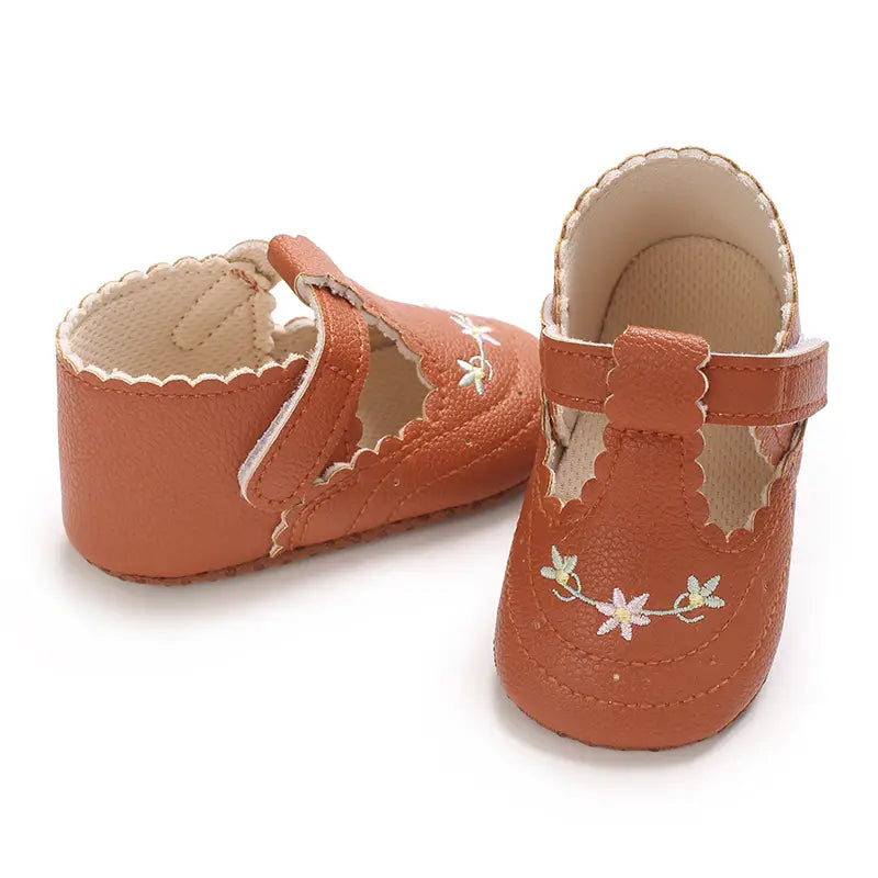 Beautiful Shoe’s 0-18M Baby Girl Princess Shoes Cute Printed Soft Cloth Bottom Anti slip Spring and Autumn Princess