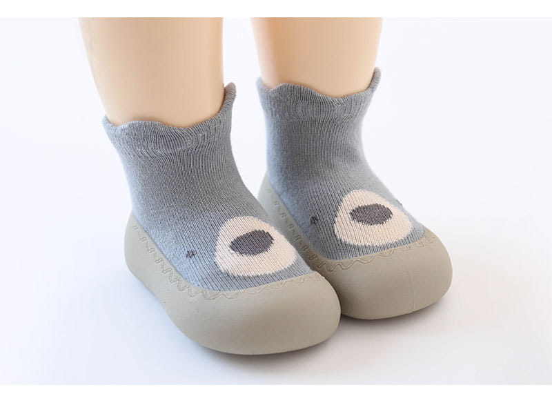 Beautiful Shoe’s Soft Rubber Sole Child Floor Sneaker Baby Socks Shoes Infant Cute Cartoon Kids Boy Shoes BeBe Booties