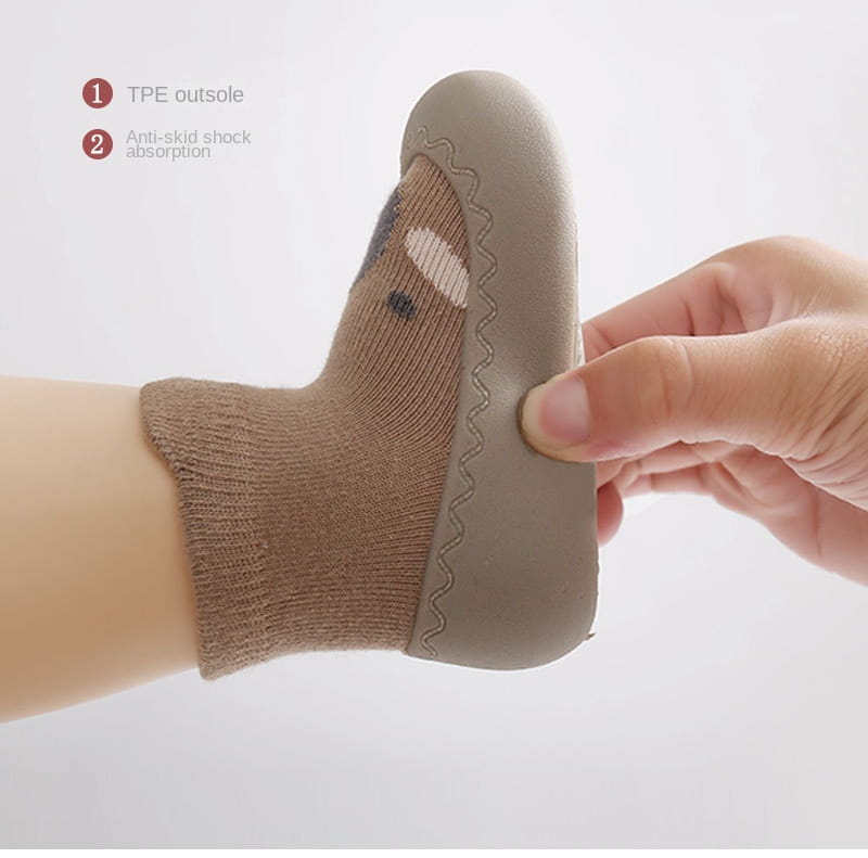 Beautiful Shoe’s Soft Rubber Sole Child Floor Sneaker Baby Socks Shoes Infant Cute Cartoon Kids Boy Shoes BeBe Booties