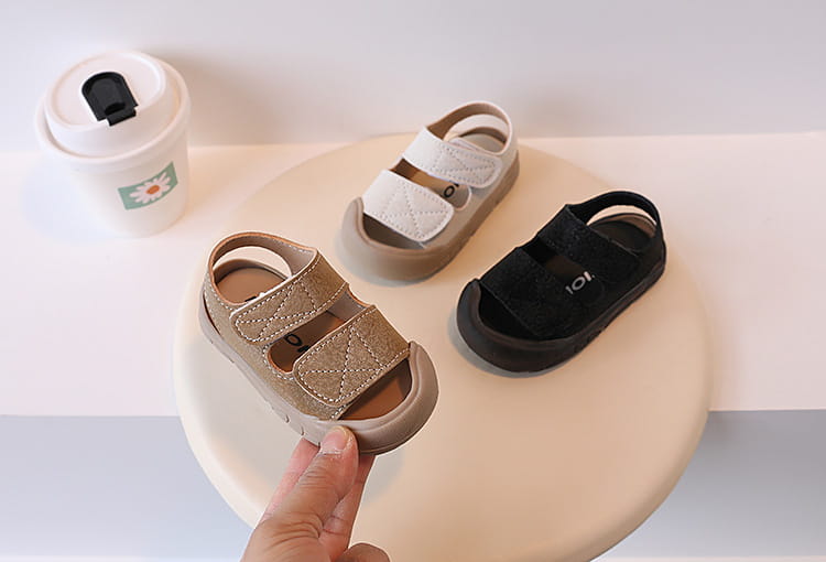 Beautiful Shoe’s Anti collision baby shoes simple women’s baby toe sandals walking shoes baby soft sole boys’ beach