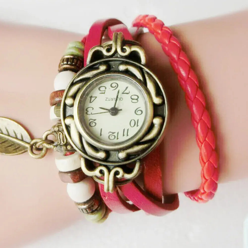 Montre Elegant Fashion Ladies Dress Watches Vintage Wristwatches for Women Leatcher Band Small Dial Female Quartz Watch