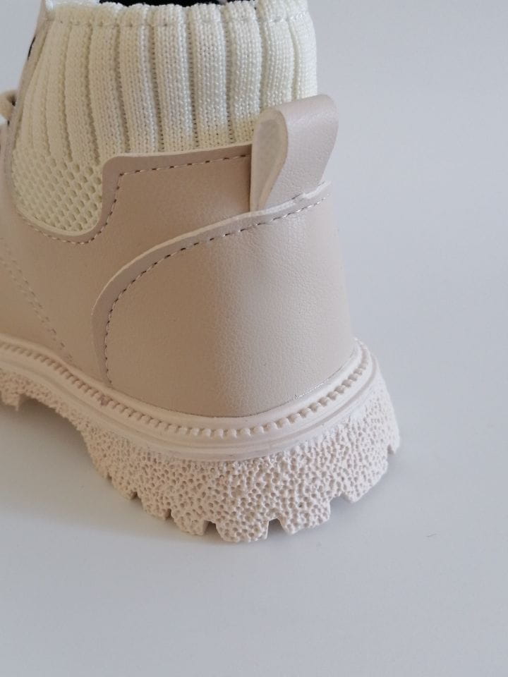 Beautiful Shoe’s Kids Leather Chelsea Boots Waterproof Children Sneakers Beige Toddler Snow Boots Girl Winter Shoe Boy