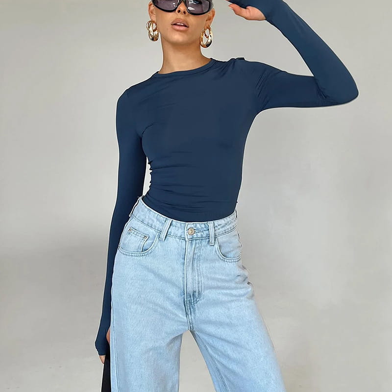 Fashion Women T-shirt Long Sleeve Crew Neck Solid Slim Fit Ladies Crop Top with Thumb Holes for Daily Streetwear Summer